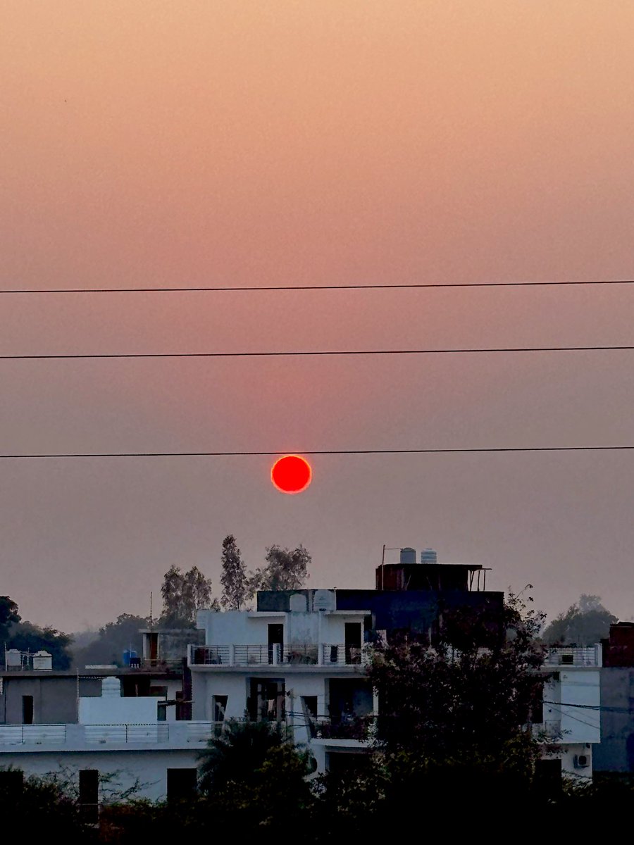 man_ki_awaaj's tweet photo. ये शाम मस्तानी🔥🔥🔥🔥
मदहोश किए जाए।।
🧡🧡🧡🧡🧡
#eveningclick https://t.co/SwYkjmDKjH