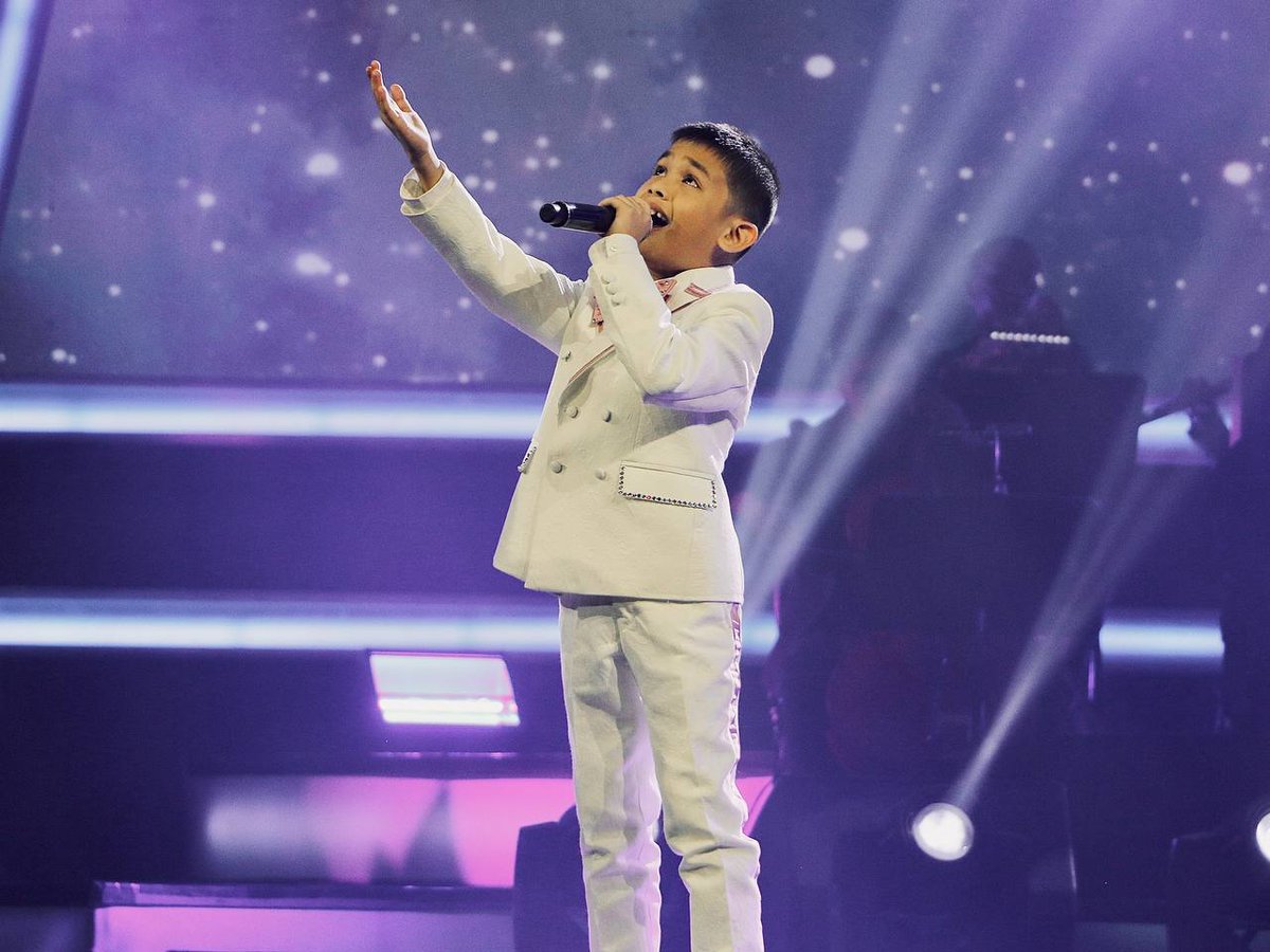 _TheVoiceKidsPH's tweet photo. From the Blind Auditions to the Grand Finals, Makmak has always captured our hearts! 💘 #TVKGrandFinals #TheVoiceKids #TheVoiceKidsPH https://t.co/bqQuZfUpL1