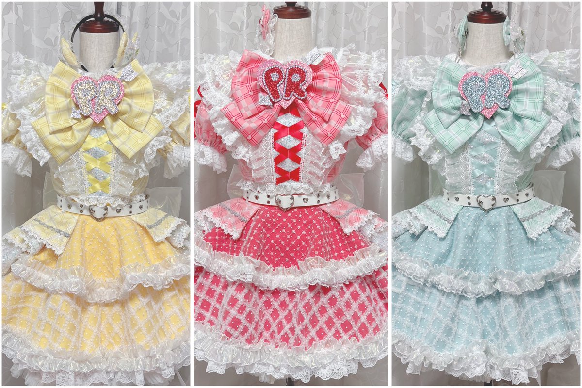 pukupuku_u_'s tweet photo. 台湾のアイドルグループ　Pure　makeRさんデビュー衣装をデザイン制作させていただきました！

キューピットイメージとのことでハートが入ったオリジナルチェックやハートのブレード、胸飾りなどたくさんのハートを入れ込みました♡
後に羽もついてます໒꒱·°˚ ﾟ https://t.co/uBd4vVUxWP