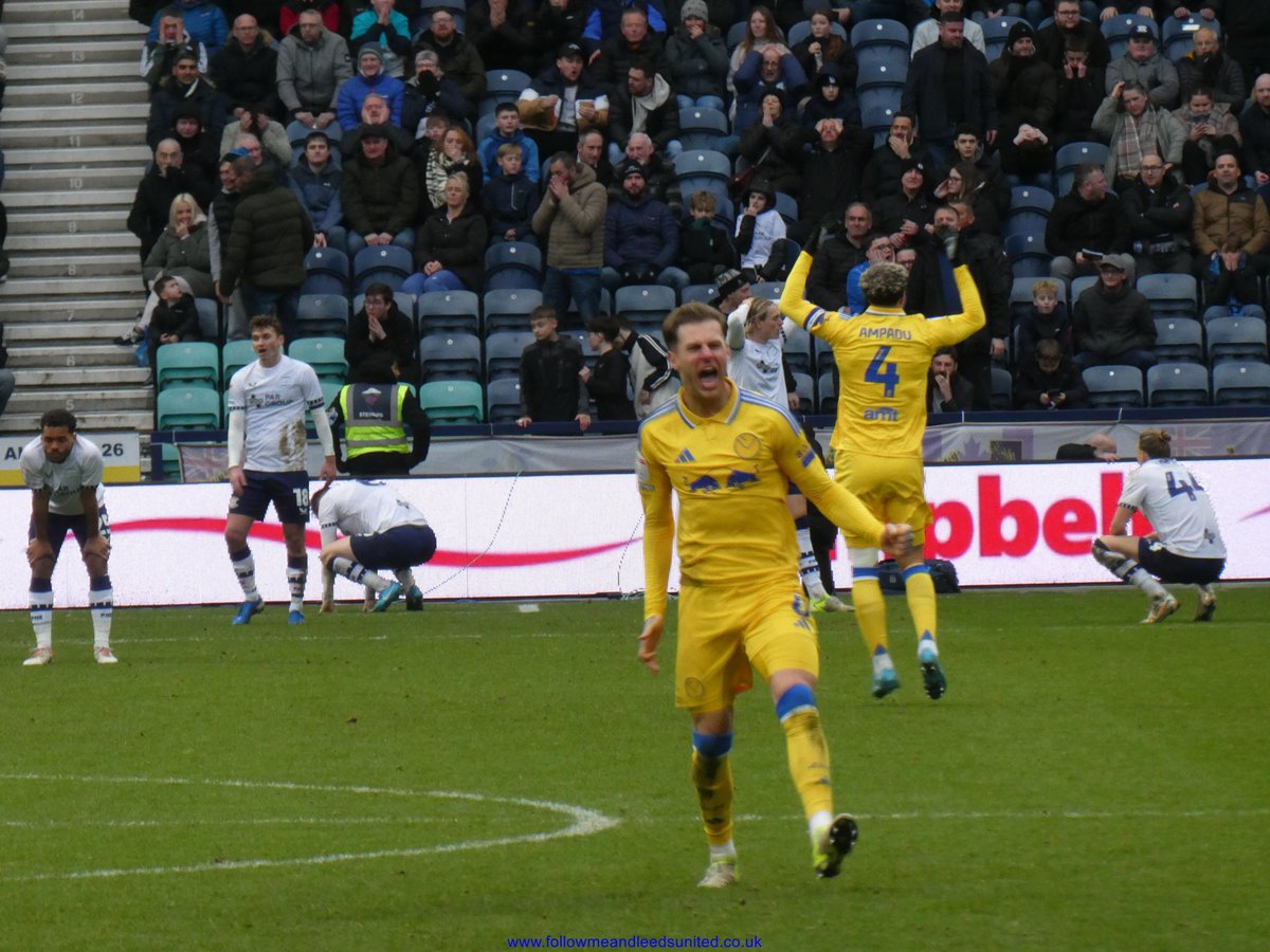 FollowMeAndLUFC's tweet photo. Thank you so much to Joe Rodon for making a little girl so happy yesterday. I cannot underestimate the impact this made on her as she's been so down since losing her Opa in October. Hoping we can get it signed soon. #lufc #leedsunited #joerodon @SamRodon https://t.co/nmRwlT3VQo