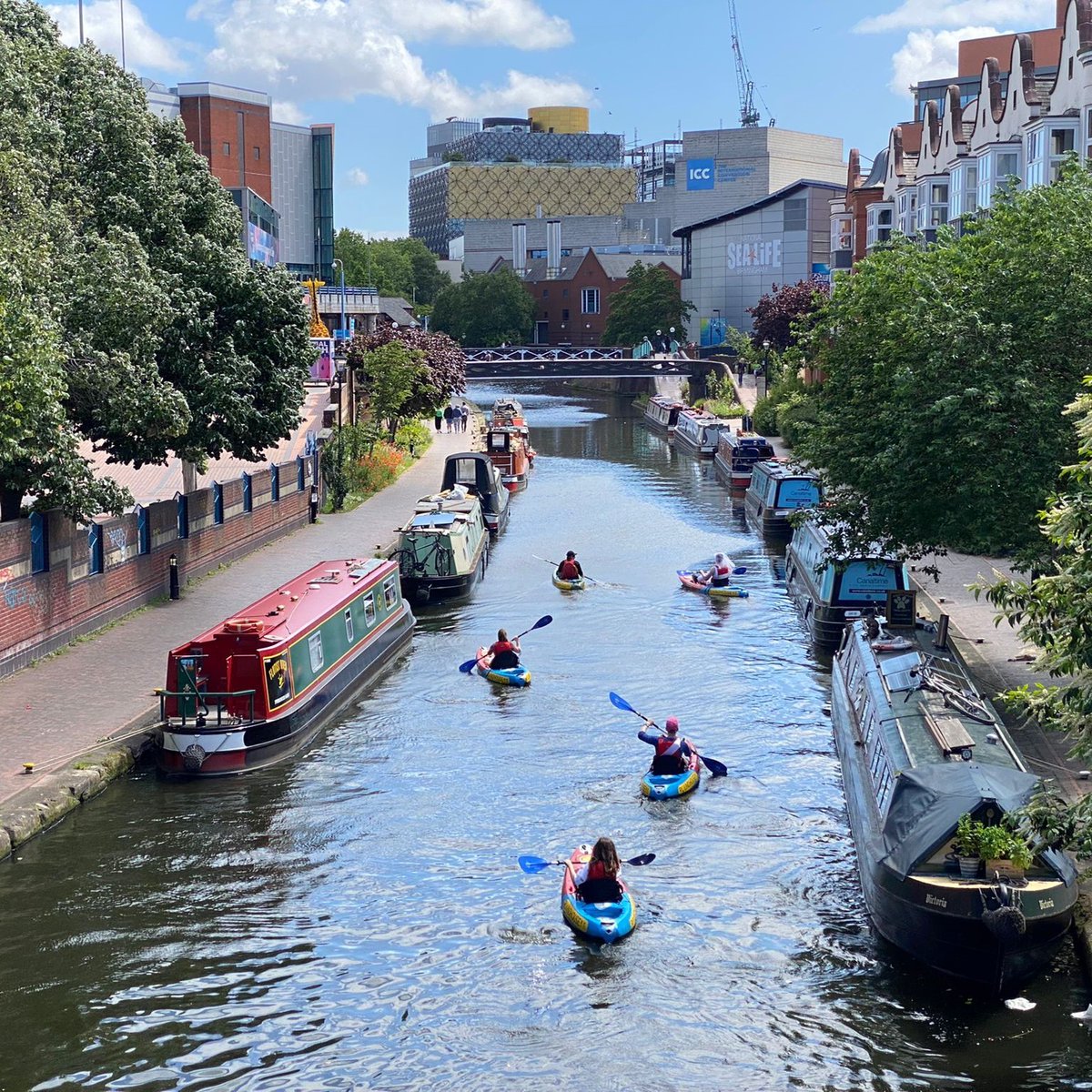 BhamRoundhouse's tweet image. 2025 tour dates go live at the end of January!
Looking to try something new this year? Or looking for a different way to explore Birmingham? Why not join us to see the sights from a ducks-eye-view on one of our kayak tours.
#SeeTheCityDifferently #Brum #KayakTours #WalkingTours