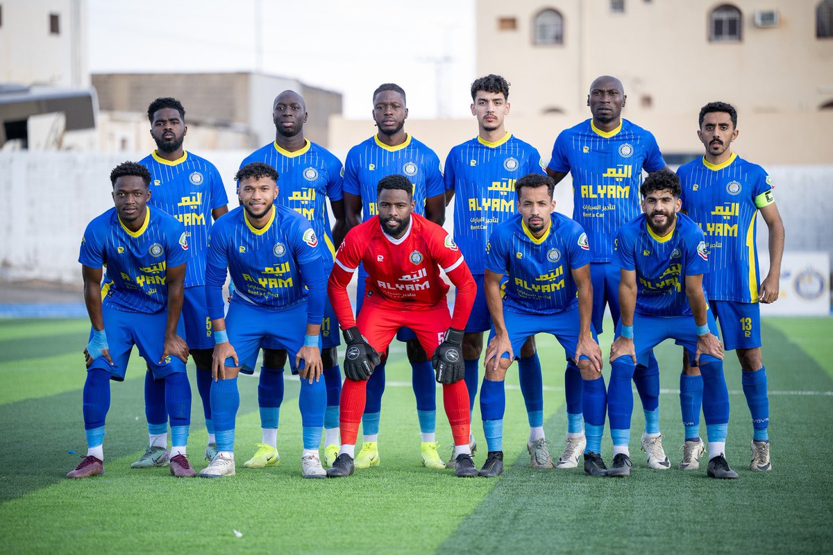 naif_33d's tweet photo. ربي لك الحمد الجاي افضل بإذن الله 💙🙏 https://t.co/2Jdkb7lcaW