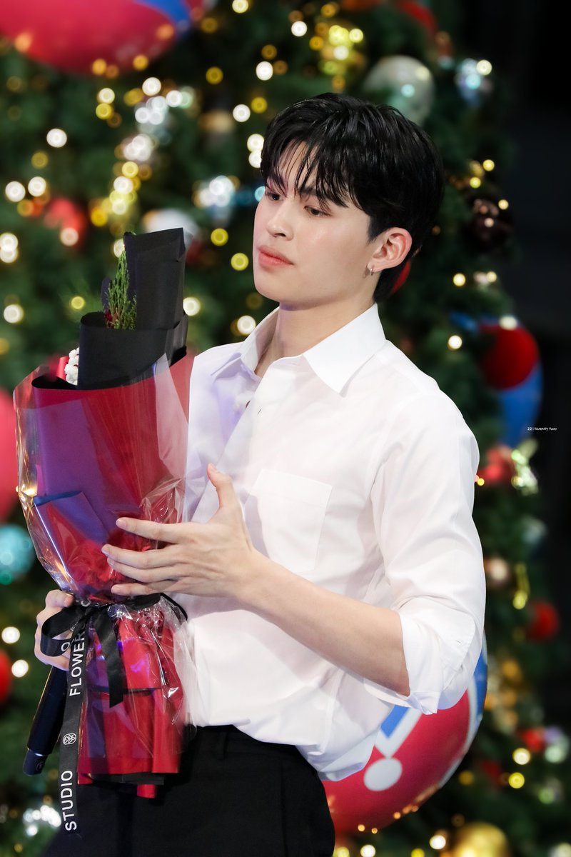 22isTwentyTwo's tweet photo. ปอนด์อยากได้ต้น Christmas กี่ล้านต้น พี่จะหาซื้อมาให้

PONDxImperialSamrong

@ppnaravit #ppnaravit
#IMGivingGiftxPond https://t.co/NAGwFLBDPP