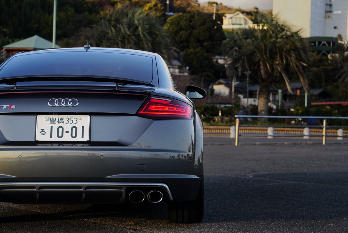 mini_cargram's tweet photo. 2024/12/14
Audi TTS Coupé納車しました！
デイトナグレー×赤皮のおしゃれ仕様です😌
この子とたくさん思い出作れると良いな〜 https://t.co/jlIZroYmIR