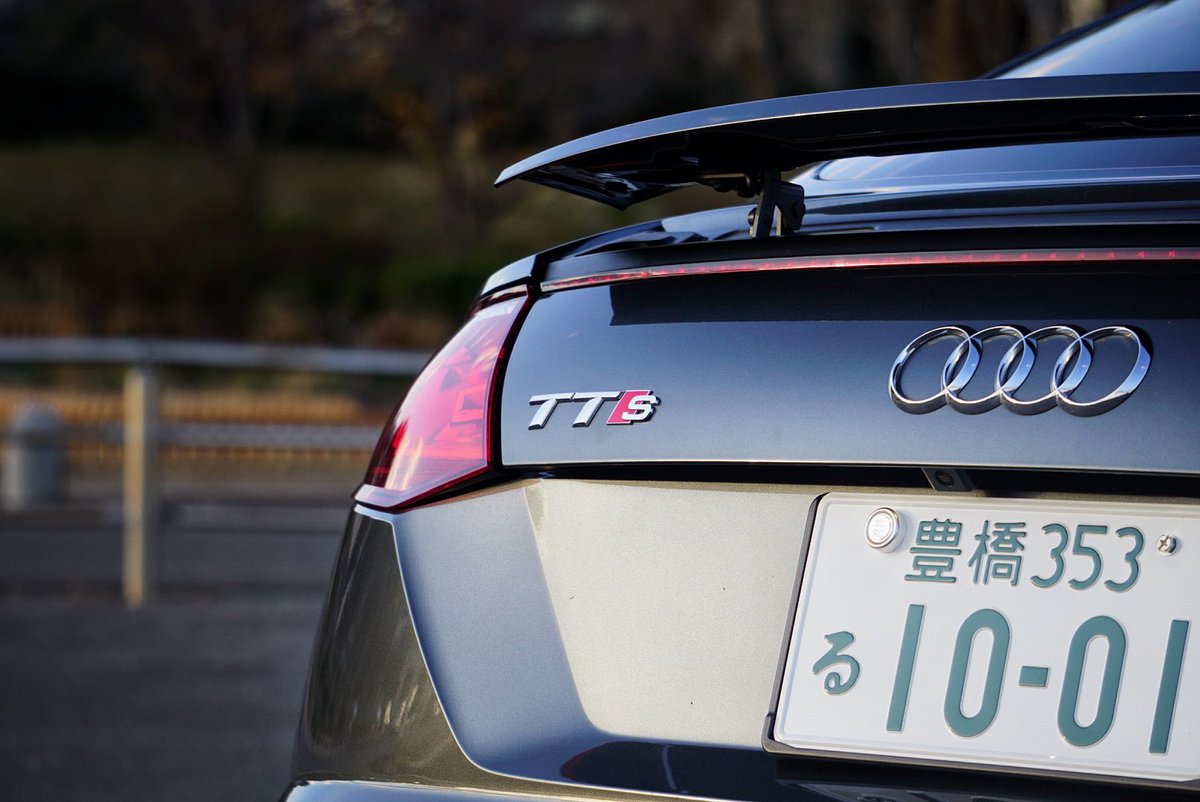 mini_cargram's tweet photo. 2024/12/14
Audi TTS Coupé納車しました！
デイトナグレー×赤皮のおしゃれ仕様です😌
この子とたくさん思い出作れると良いな〜 https://t.co/jlIZroYmIR