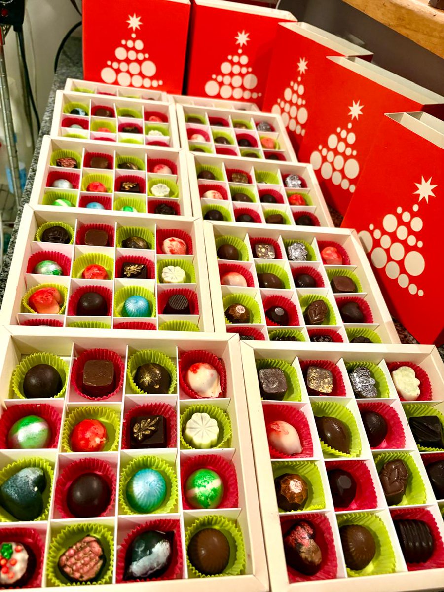 #NoEsUnChivo
HOY: Chocolatería "LuMicha"🍫
📞Hablamos con su dueña  👉Luciana Micha
📲 En Instagram @lumicha_chocolates
Con <a href="/danimalna/">Daniel Malnatti</a>
<a href="/MThieberger/">Mariano Thieberger</a> 
<a href="/gbazzan/">Gustavo Bazzan</a> 
<a href="/eze_navarro/">Ezequiel Navarro</a> 
📻 <a href="/radioconvos899/">Radio Con Vos 89.9</a>