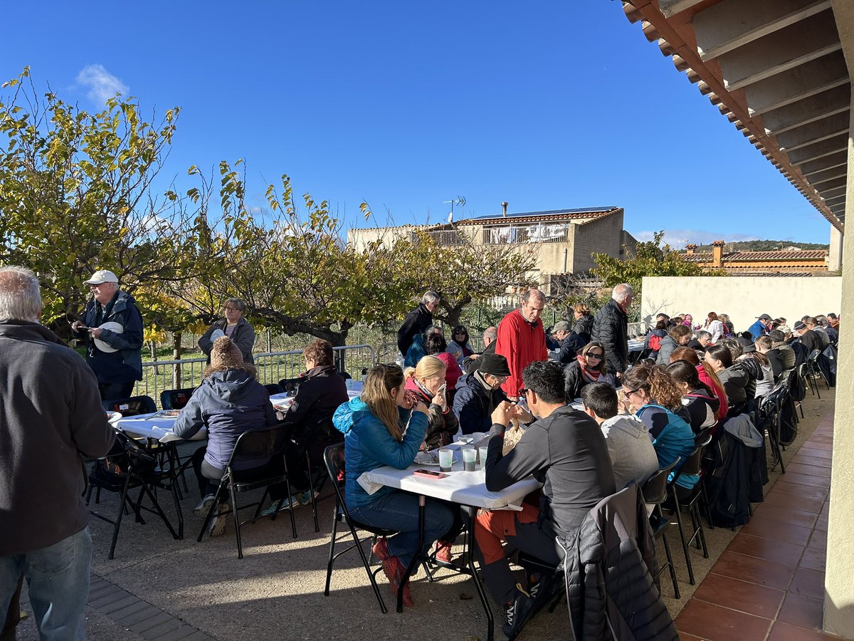 Els 4 ajuntaments dels Aspres (Capmany, Cantallops, Espolla i Sant Climent) hem recollit 1160€ en benefici de la Marató. #LaMarato3Cat #aplepulmócontralesmalaltiesrespiratòries <a href="/LaMaratoTV3_SVH/">LaMaratóTV3_SVH</a> <a href="/AjCantallops/">Ajuntament de Cantallops</a> <a href="/ajespolla/">Ajuntament Espolla</a> @ajcapmany