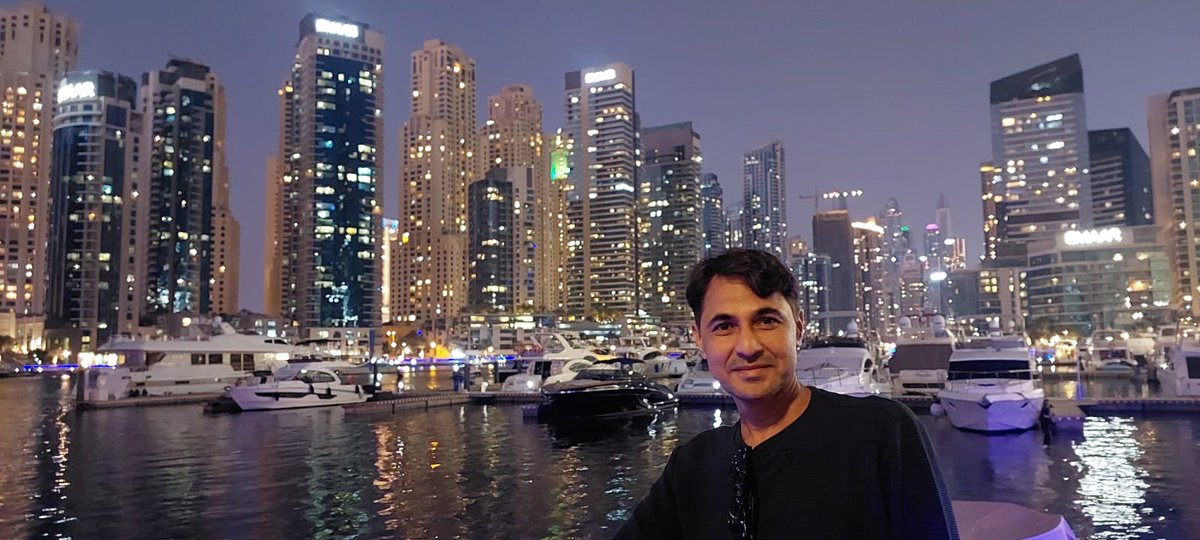 hafeezmk's tweet photo. Dubai Marina https://t.co/N4zKrovRPX