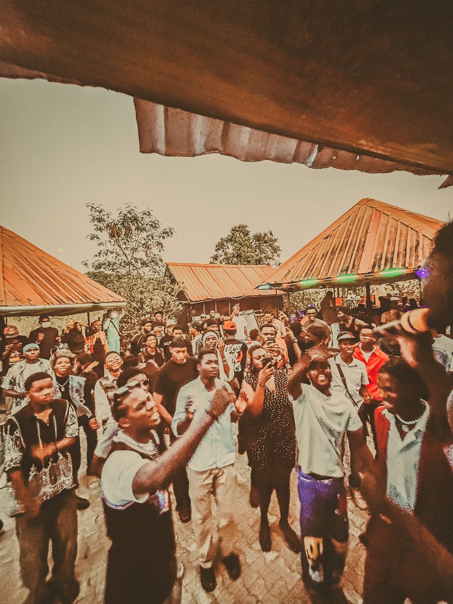 youcancallmeTEN's tweet photo. A&amp;RTour2024 

FUNAAB!

No wack artist! https://t.co/uf3Y1IOgOT