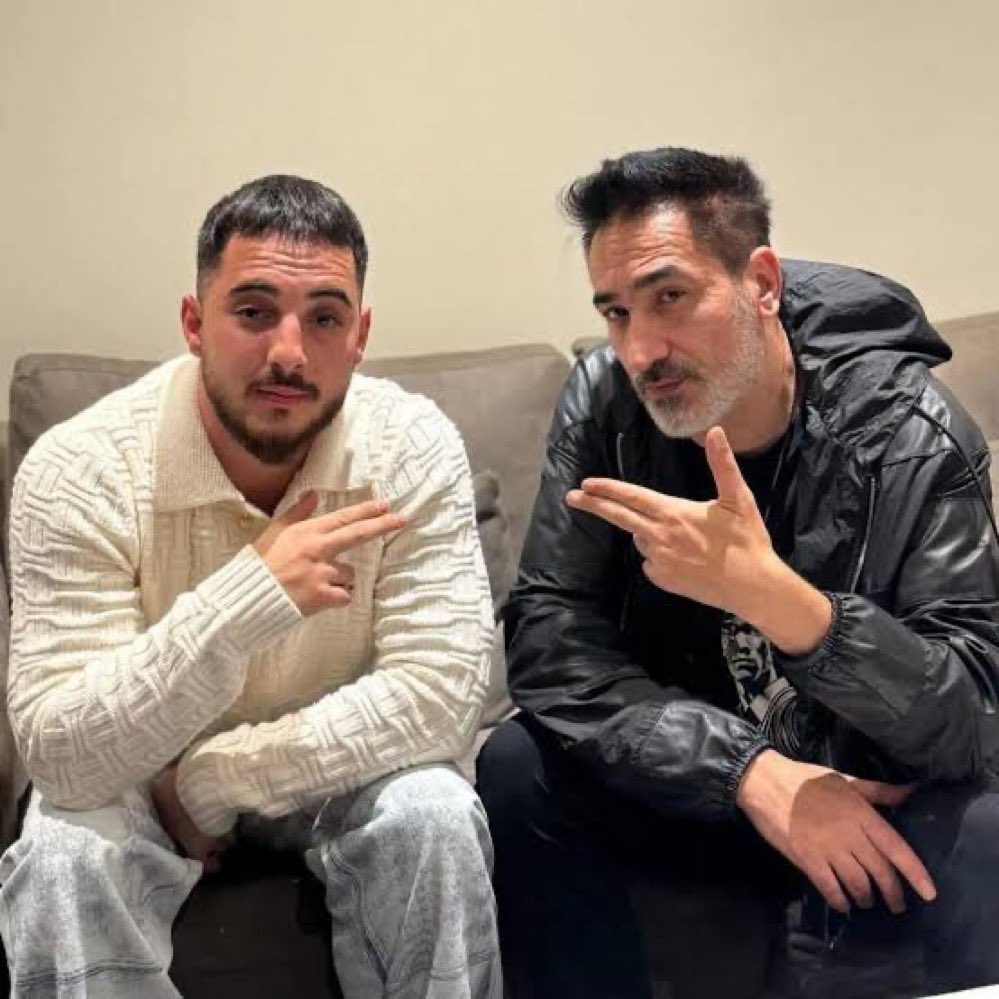 <a href="/ibrahimtilaver0/">EBO</a> dayı getir şunları keyfimize bakalım