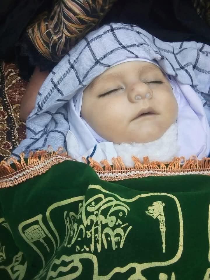 HussainMuswid's tweet photo. پاراچنار کے راستے70 دنوں سے بند ہیں 
پھر بھی پاکستان زندہ باد
ادویات نہ ہونے سے چھوٹے بچے مر رہے ہیں 
پھر بھی پاکستان زندہ باد
اح تو لعنت ایسے ریاست پر https://t.co/sPqFBVr35t