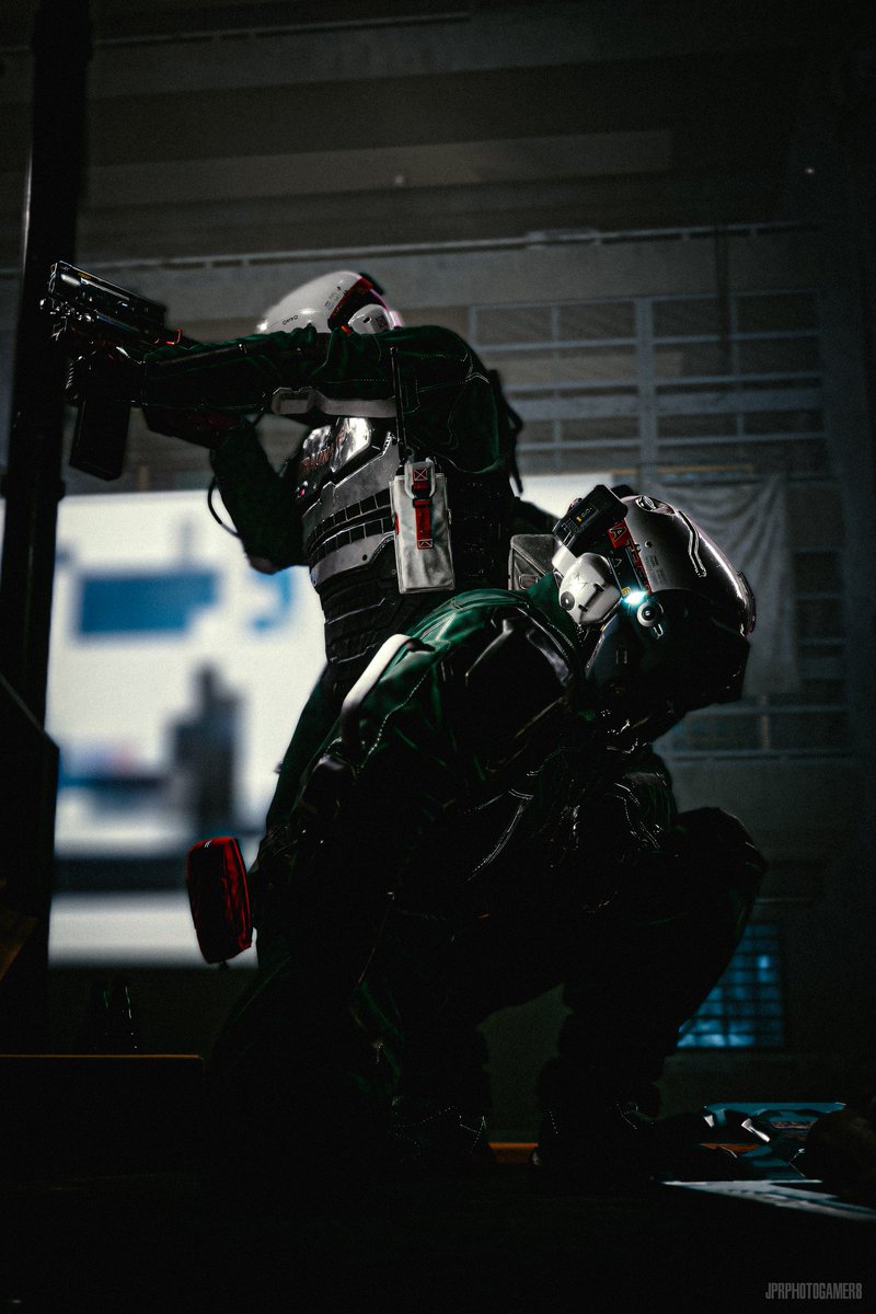 JPRphotogamer8's tweet photo. Trauma Team
#Cyberpunk2077 #Cyberpunk2077PhotoMode #VirtualPhotography #VGPUnite #PhotoMode #LowSpec https://t.co/7Eh3kuK5W5