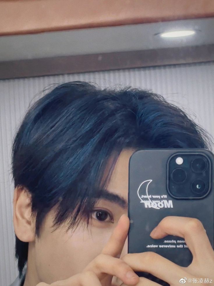 davidweils's tweet photo. Mirror selfie wrapped 2024. https://t.co/Gef8WMwoGP
