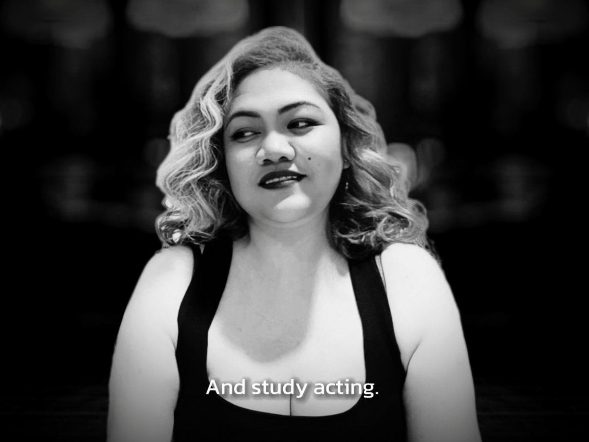 jeckacalacal's tweet photo. Movie: 𝗕𝗹𝗼𝗻𝗱𝗲
Exact scene: 1:09:39
The scene in "Blonde" where Marilyn Monroe speaks about moving to New York and settling down is a poignant moment, revealing a longing for normalcy and stability.  @TCL_Brand 
#TCLArt #ArtofFilm #TCLYoung https://t.co/N5oucrJDfG