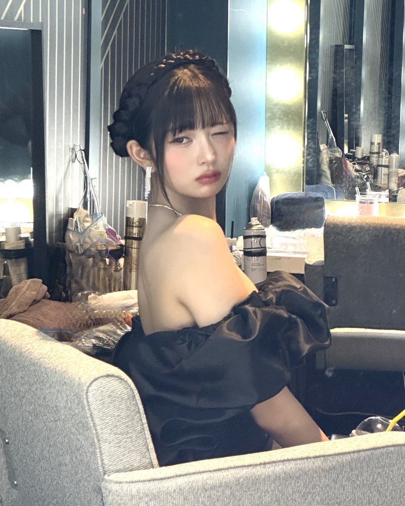 NAOI REI THE WOMAN THAT YOU ARE