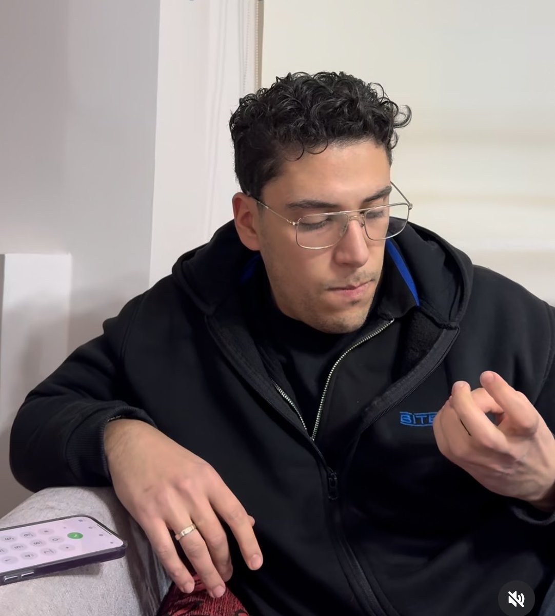 aisekadin's tweet image. En iyi dijital içerik üreticisi bu ikisidir. Aksini iddia eden bizden değildir. #oğuzhanalpdoğan #yunusyılmaz