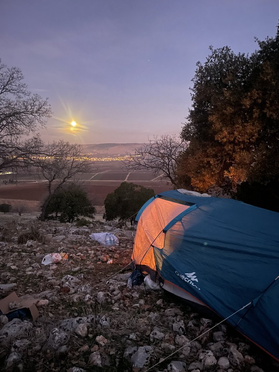 AhmetPlt144's tweet photo. Biraz sakinlik gerek 🏕️🔥 https://t.co/4maZM4uhBd