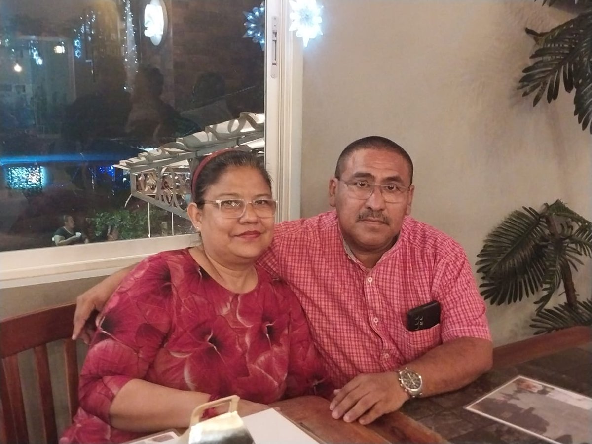 javier_carcache's tweet photo. Mi esposa https://t.co/OEP5rUusSG
