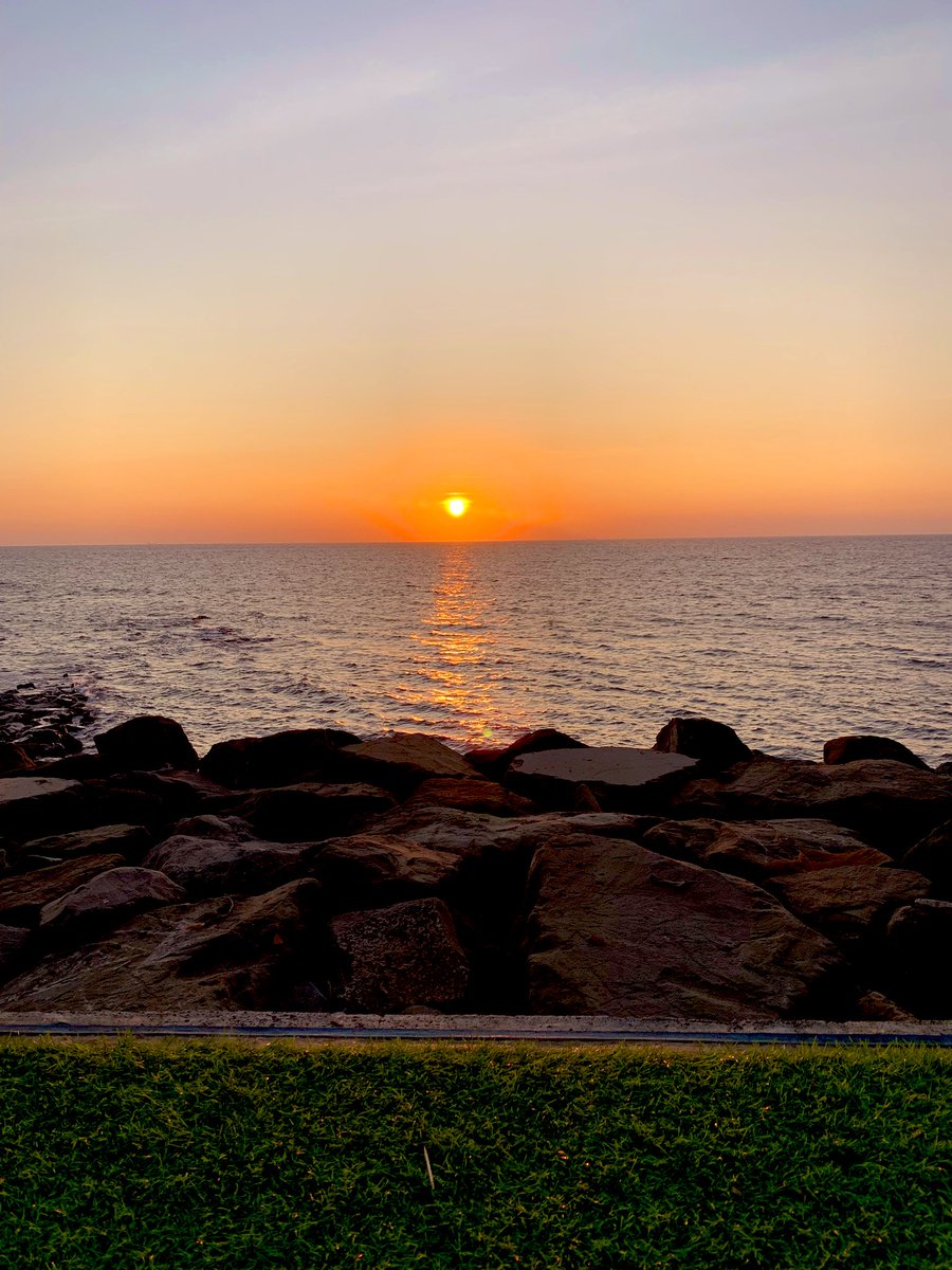 Let life goes on be it sunset or sunrise. #capt