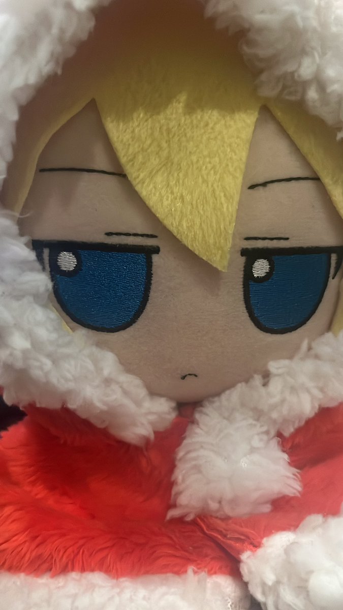 _FumoAlice's tweet photo. it almost about dat time of year🎄🤤 https://t.co/2U2mnMCTJO