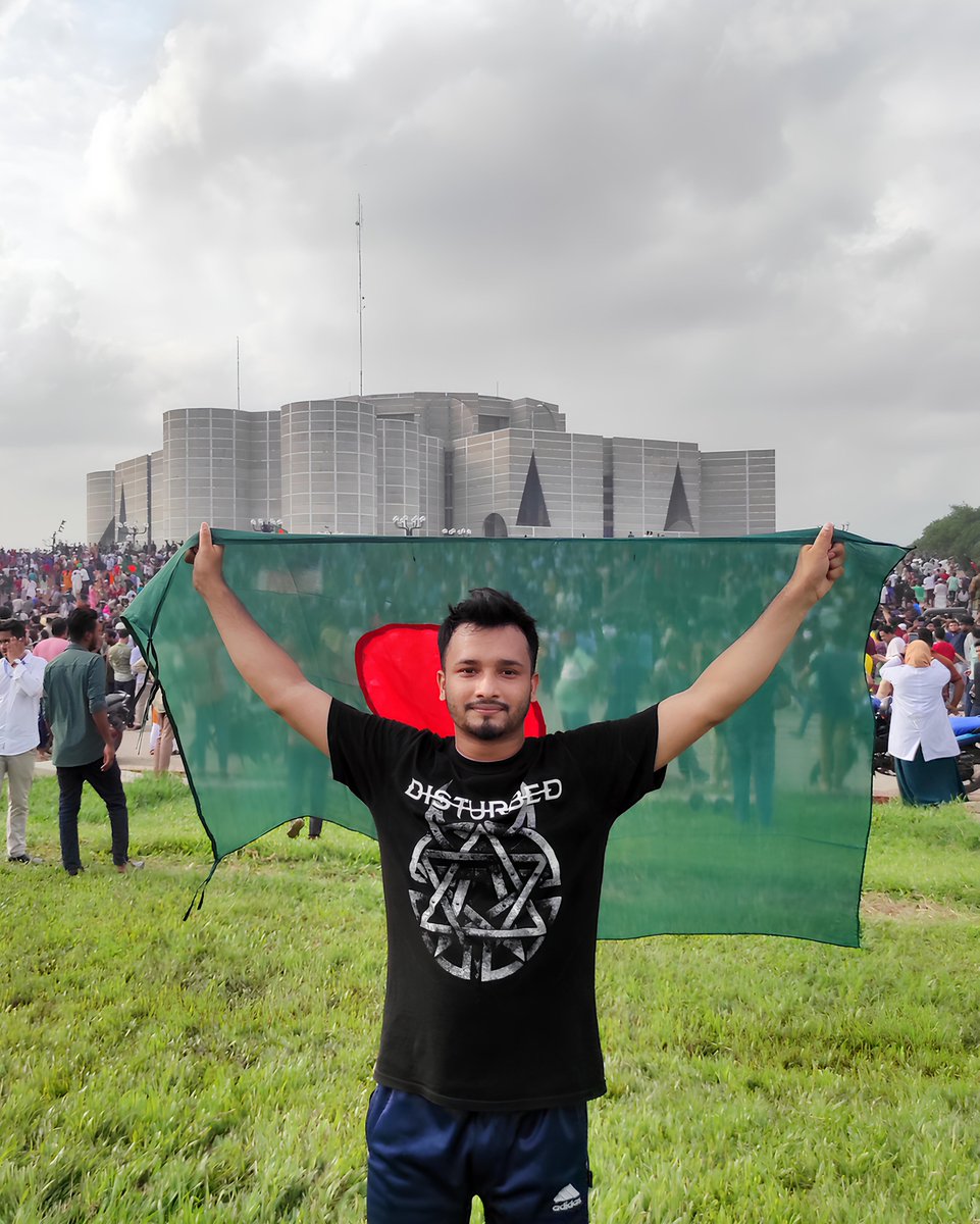 ReduanAsif's tweet photo. Happy victory day #Bangladesh🇧🇩 https://t.co/h4eJxbyLeH