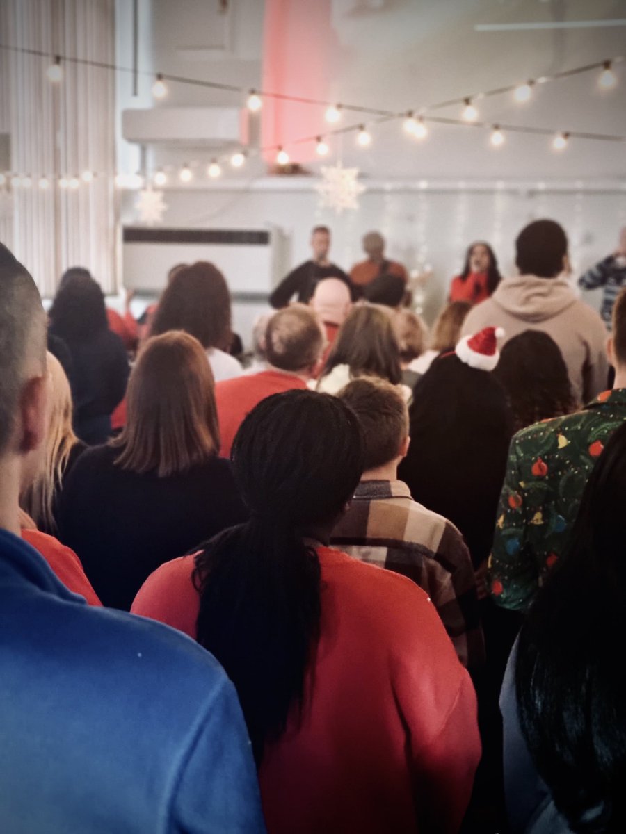 LifeChurchLife's tweet photo. What an amazing morning celebrating God’s perfect gift to us! His gift is personal to us, it is the gift we need more than any other, and it is a gift given sacrificially out of the Father’s great love for us. Let’s receive the greatest gift of all this Christmas! https://t.co/G7os3KgKJX