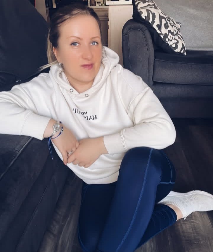 Hallo Leute, ich wünsche euch einen schönen Sonntag.   Bleiben Sie alle gesund und bleiben Sie gesegnet 🙏🙏