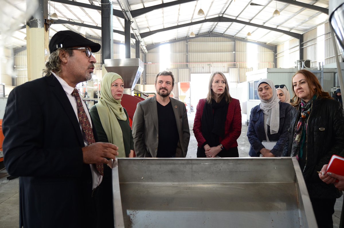 unwomenjordan's tweet photo. The WEPs Network &amp; the private sector are key to advancing women’s empowerment in Jordan. Today, with H.E. Maha Al Ali, SG of @jncw_women &amp; @SheriR_Anderson, UN Resident Coordinator, we visited WEPs signatories leading efforts to foster inclusive workplaces &amp; drive real change. https://t.co/wuDkr2GHre