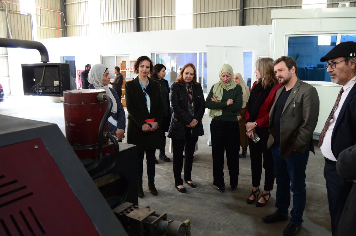 unwomenjordan's tweet photo. The WEPs Network &amp; the private sector are key to advancing women’s empowerment in Jordan. Today, with H.E. Maha Al Ali, SG of @jncw_women &amp; @SheriR_Anderson, UN Resident Coordinator, we visited WEPs signatories leading efforts to foster inclusive workplaces &amp; drive real change. https://t.co/wuDkr2GHre
