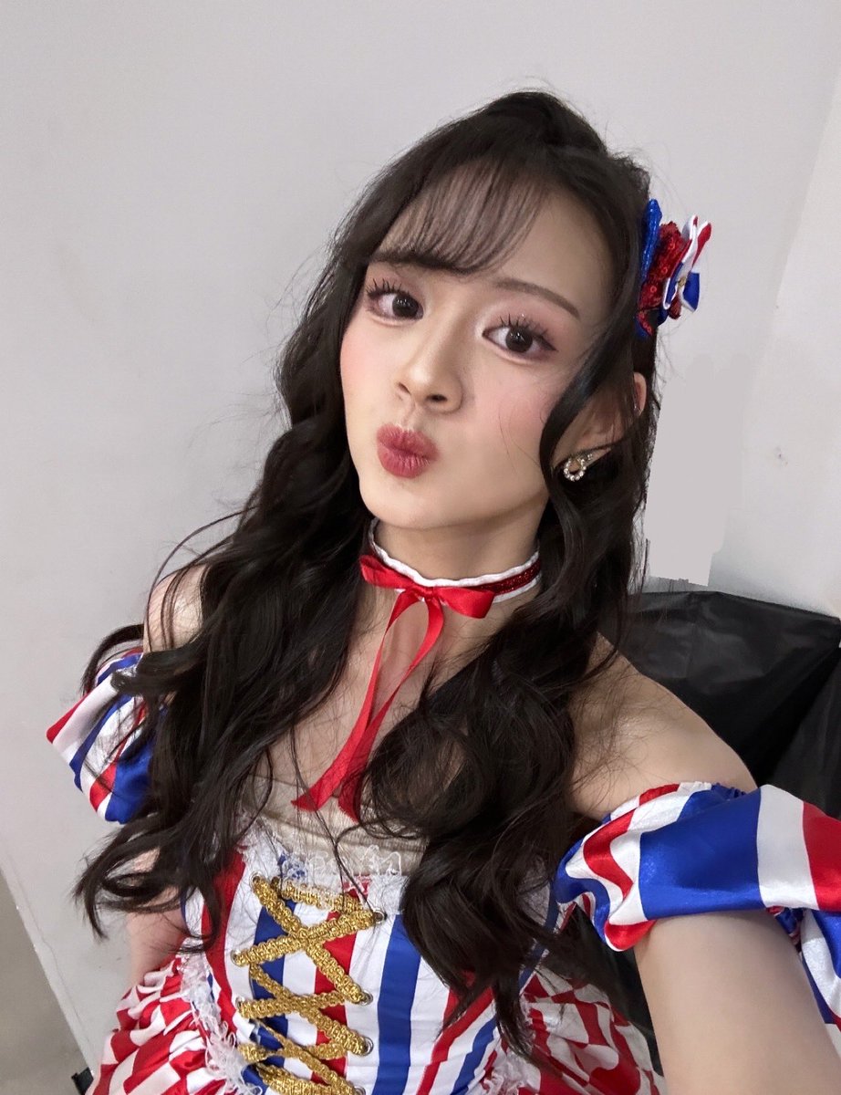 A_ChristyJKT48's tweet photo. Terimakasih banyak! Akuu bener2 seseneng itu dan bersyukur banget punya kalian🥺🫶
Kalian adalah alasan aku terus berjuang dan berusaha memberikan yang terbaik untuk terus melangkah maju kedepan. Mohon bantuannya selalu🤗🙇‍♀️
Selamat untuk kitaaa!!!❤️❤️❤️ #sunRISE #BLOH https://t.co/oNqG3julN1