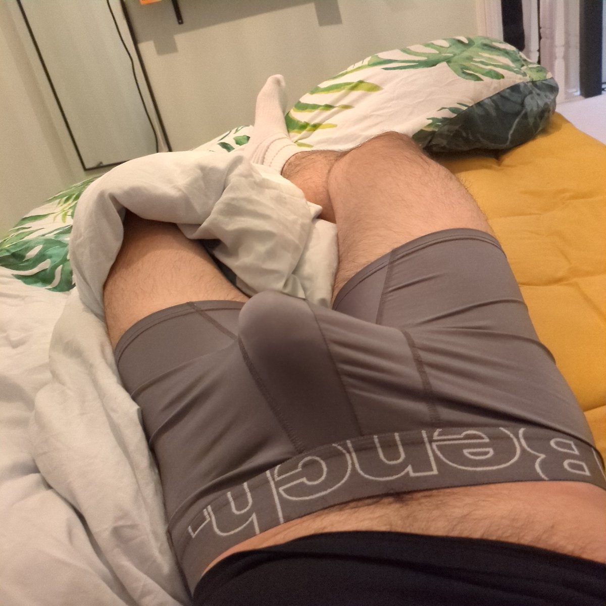 Chubbyman90's tweet photo. Nudes welcome to my Dms https://t.co/Vxj2wPQSaP
