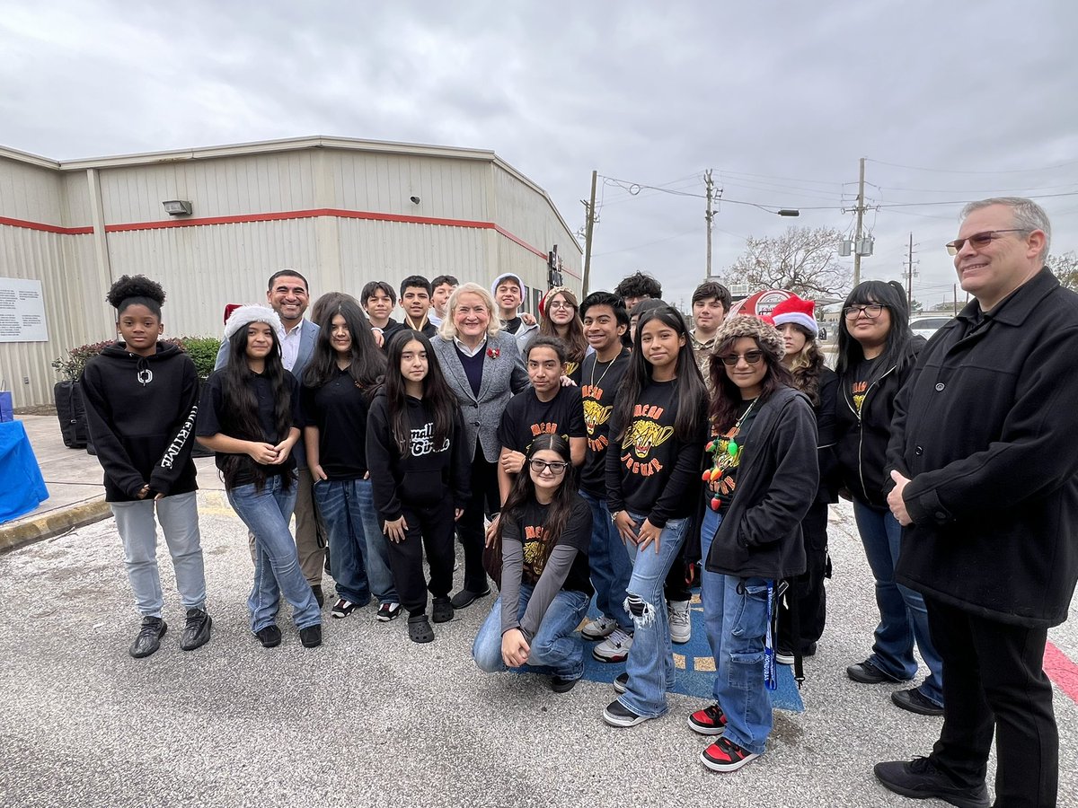 Mead Jaguar Band tweet media