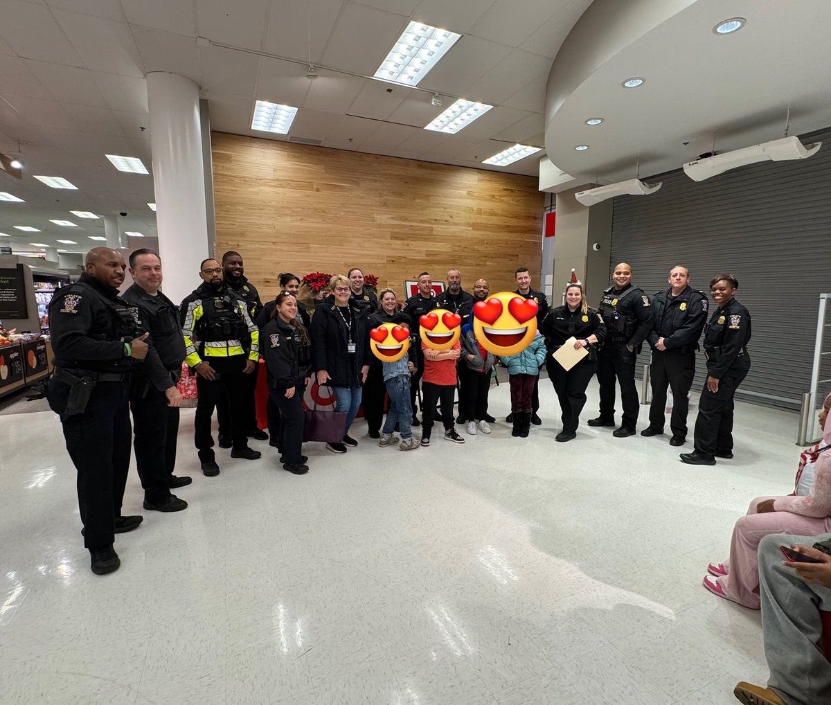 Arcola ES Community School Liaison tweet media