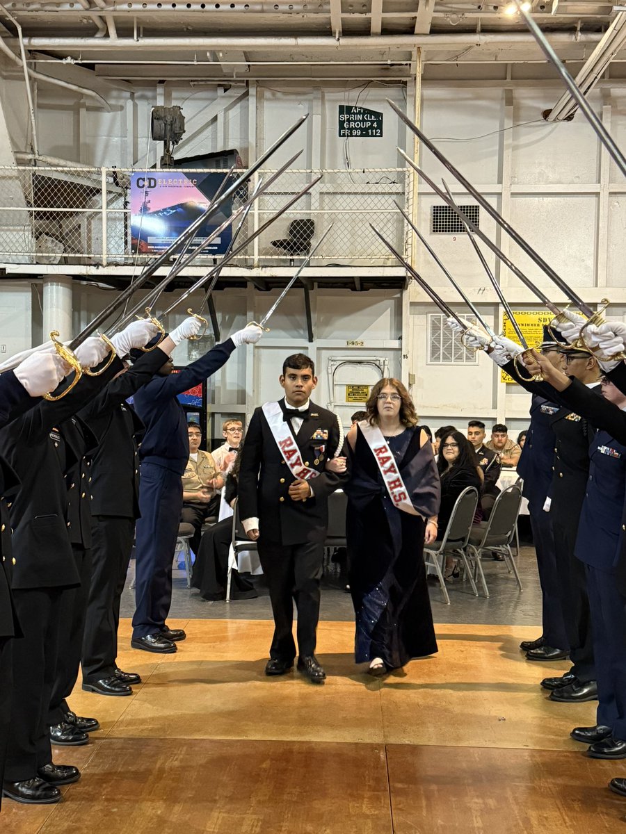 Master Chief Bernal tweet media