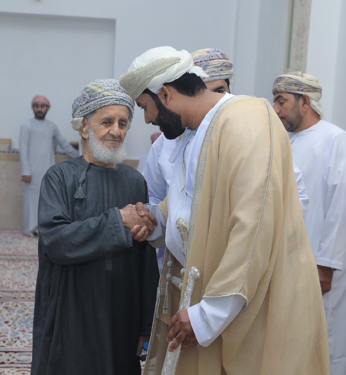 Alwaal_99's tweet photo. الحمد لله الذي بنعمته تتم الصا��حات ❤️ https://t.co/vOg19K0skN