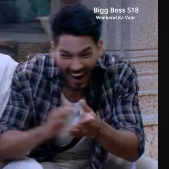 Seeing him smiling made my day ❤️🤌

{#ChahatPandey #BiggBoss18} {#DigvijayRathee #Dighat #BB18 }