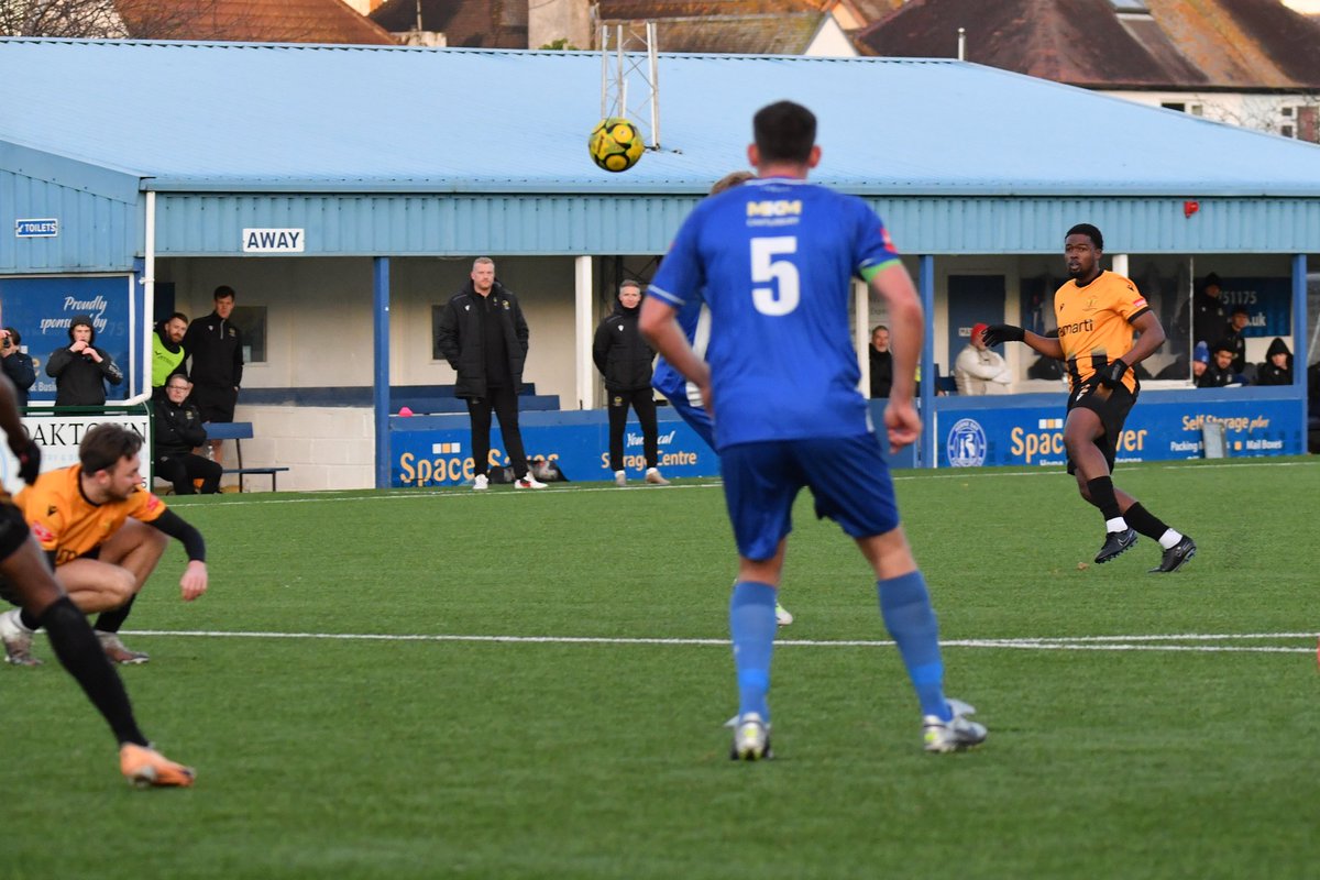 Match gallery from <a href="/egtfcwasps/">East Grinstead Town FC</a> <a href="/IsthmianLeague/">The Pitching In Isthmian League</a> win over Herne Bay thanks to 2 crackers from <a href="/Ricardodante__/">Ricardo</a> and <a href="/charlieharris04/">Charlie Harris</a> is now available at 
photos.app.goo.gl/v3UaDrBPsXF4Zs…

Excellent performances across the pitch yesterday lads 👏🏼