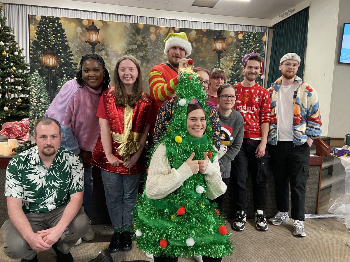 mattatkins11's tweet photo. YA takeover for our @Stirchleycc  Christmas party this afternoon; they did such a brilliant job and I’m super thankful for each of them. So much fun, enjoying tasty food, welcoming guests, sharing Jesus and a real joy celebrating with our church community. 👏🎄🎁 🙌 https://t.co/3oIjG79Dd7