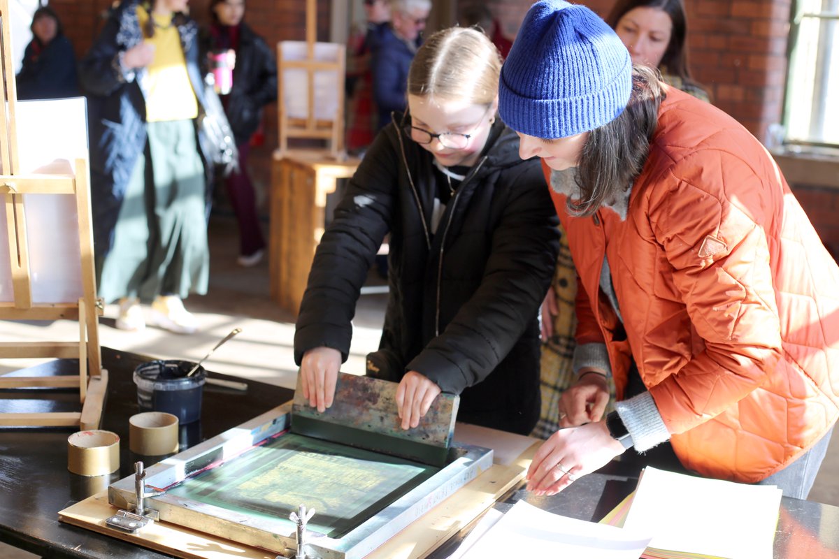 sunnybankmills's tweet photo. ATTENTION printmakers, photographers, bookbinders, zine makers, illustrators, students, workshop teachers, emerging artists, publishers &amp; collectives. 

APPLY NOW to be part of our Print Festival on 1st &amp; 2nd March 2025! > https://t.co/RnDJRXtXOC

#ArtsOpportunities https://t.co/5rhD5WsALz