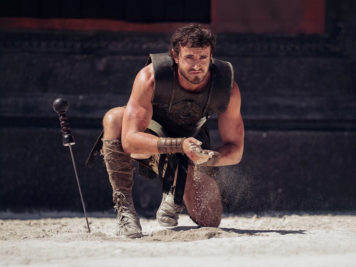 JeremyMingot's tweet photo. Dans le combat qui oppose #Wicked à #Gladiator2 au box-office mondial, c’est le 1er qui mène la danse 💃 

Le film de Jon M. Chu en est à plus de 500 millions de $ de recettes, tandis que celui de Ridley Scott récolte 398.5 millions de $ 

#Glicked https://t.co/TK2eXsjbMe