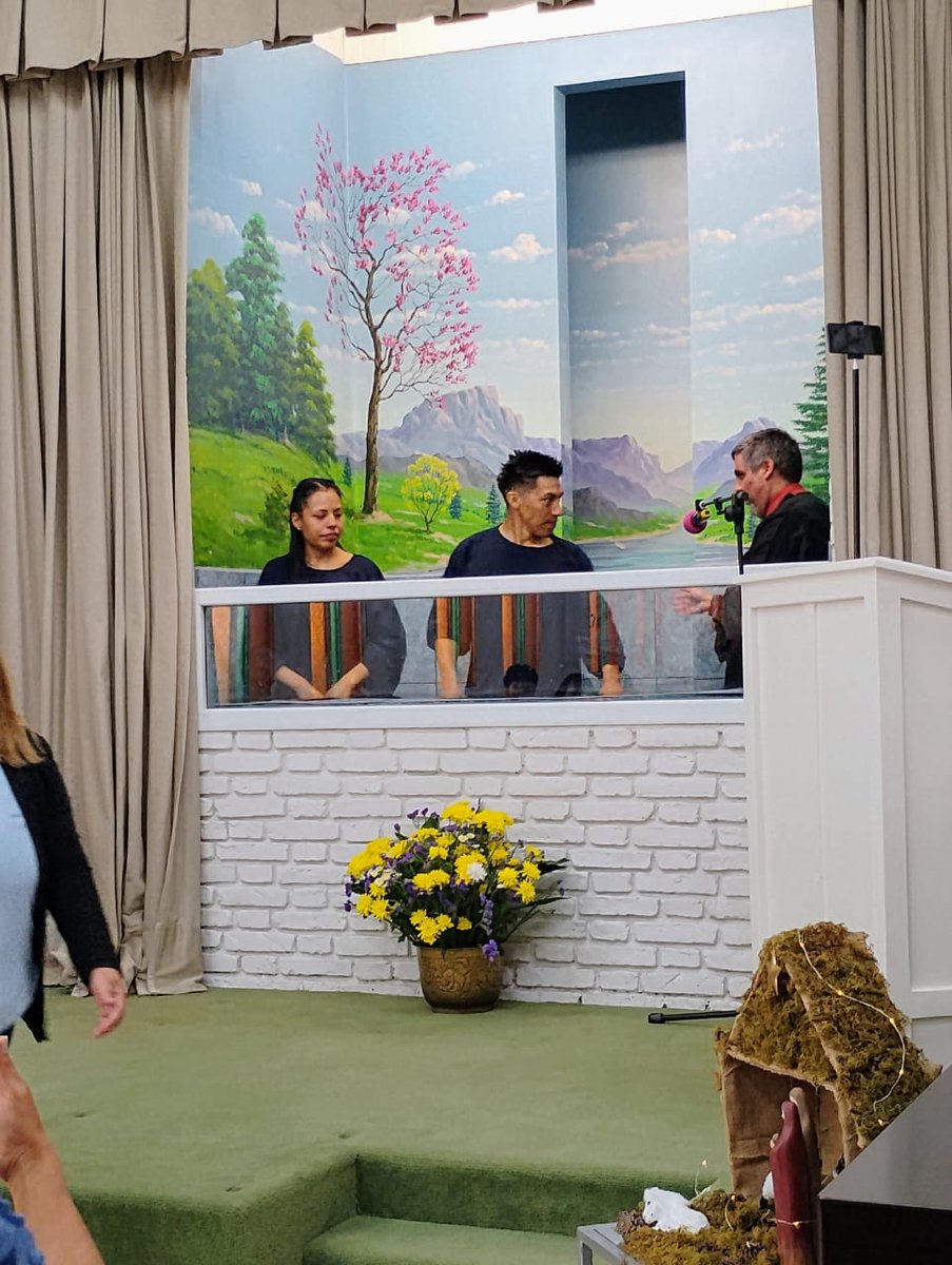 MonsalvoPr's tweet photo. Finalizamos el año con el bautismo de María y Limbert. Estamos felices por su decisión y por el crecimiento de la familia de Cristo https://t.co/akdcKpxz0F