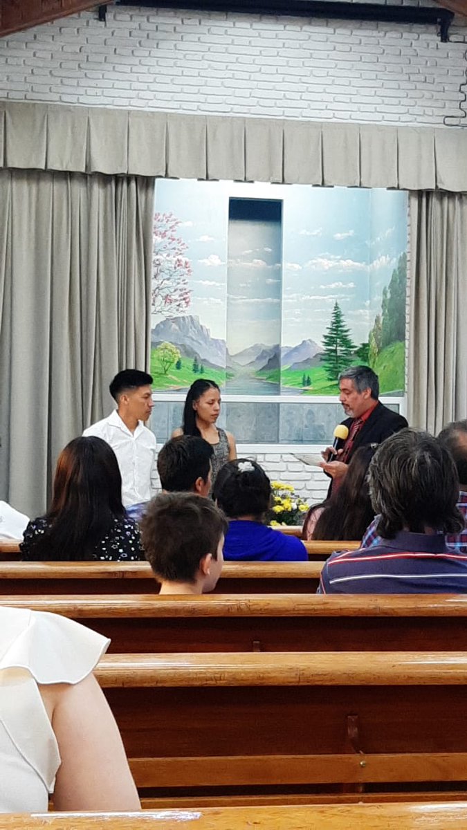 MonsalvoPr's tweet photo. Finalizamos el año con el bautismo de María y Limbert. Estamos felices por su decisión y por el crecimiento de la familia de Cristo https://t.co/akdcKpxz0F