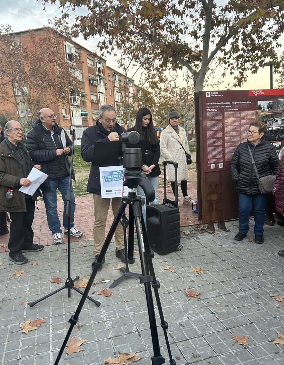 immolats_cat's tweet photo. #CaNOriac, nou #EspaiDeMemòria
Per recordar i homenatjar veïns/es implicats en la #LluitaAntifranquista a Sabadell
Menció especial als 134 sabadellencs que van ser processats pel Tribunal de Orden Público (1968-74)
Intervencions de Jordi Font, dir. @catmemoria i @SilviaGarciaPl https://t.co/uXF2czHyM6