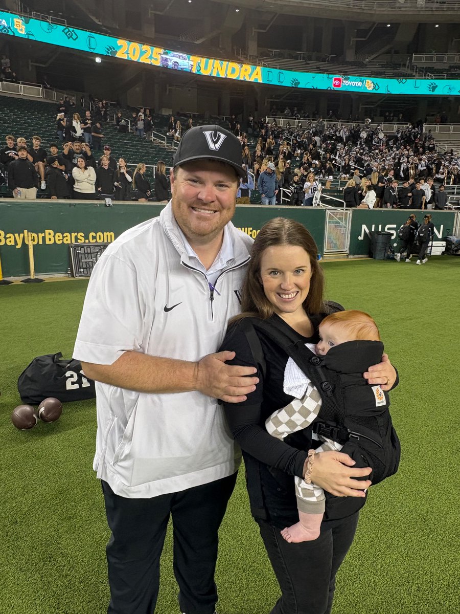 Unbelievable win last night. So proud and thankful. Let’s get 1 more! <a href="/VHSFootball/">Vandegrift Football</a>