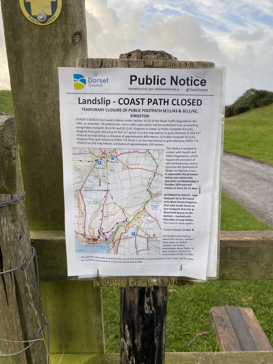 OurScapes's tweet photo. I hope that one day, the path can be reopened and this #signsonSunday removed.
#dorset
#swcoastalpath
#escapeinthelandscapes https://t.co/cejFE66Dh9