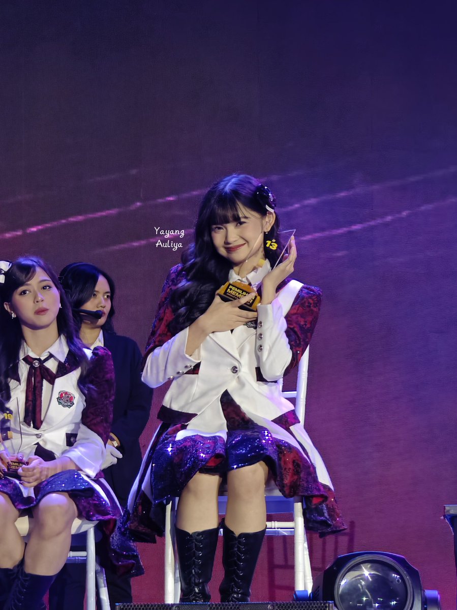 pengenverif's tweet photo. Terimakasih untuk semua usaha nya, Indah 🥰
@C_IndahJKT48 https://t.co/Y91w6jP77O