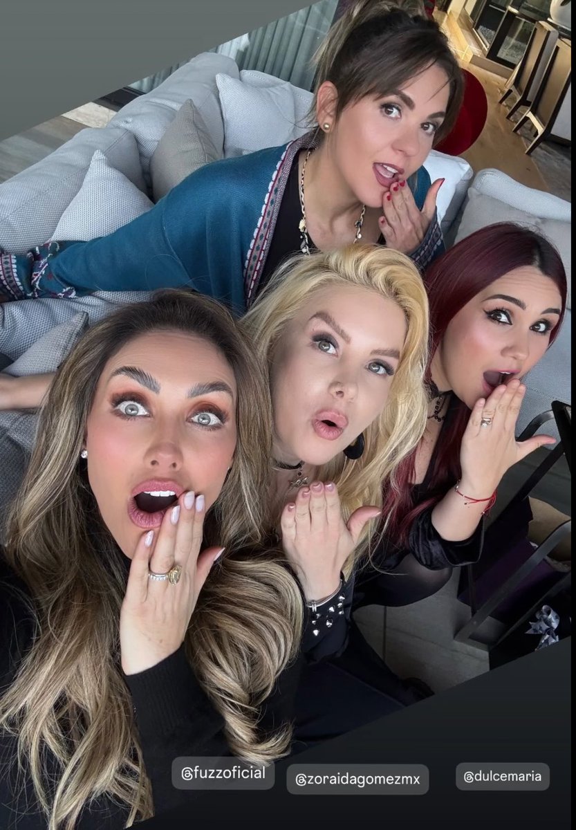 guerrerosdmbr's tweet photo. 🥂 | Comemorando a Vida
@anahi preparou uma surpresa para @dulcemaria, com a presença especial de suas melhores amigas, @fuzzoficial e @zoraidagomezmx , além da família.
Seguimos apaixonados por essa reaproximação que tanto inspira. Que venham mais momentos assim
Portiñon vive 💝 https://t.co/LGo21FNp3J