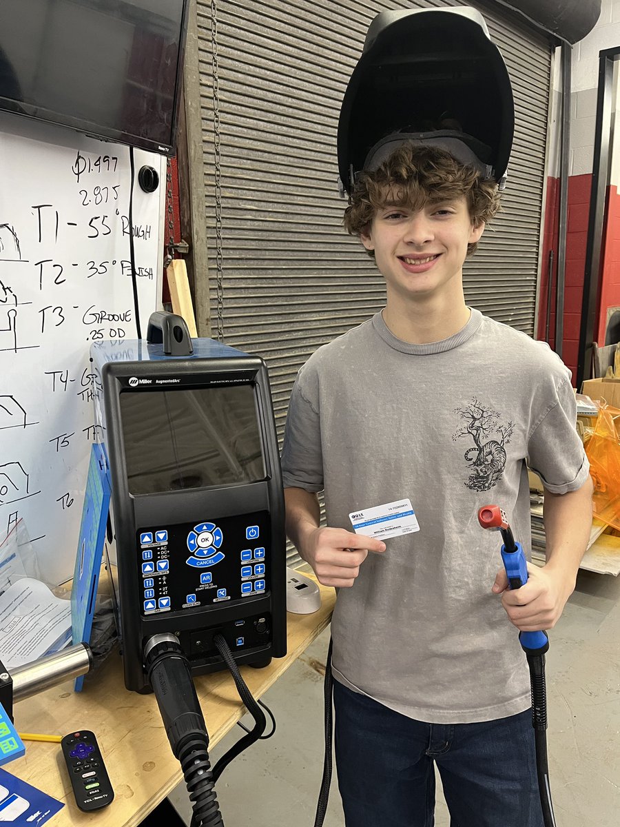 CAD_Eng_Tech tweet media