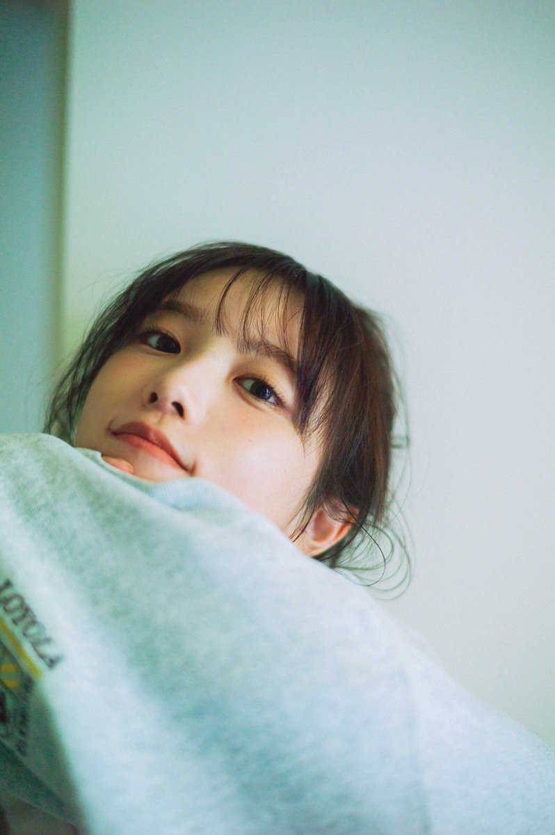 乃木坂46与田祐希、5年ぶり3rd写真集発売決定❗ オーストラリアで