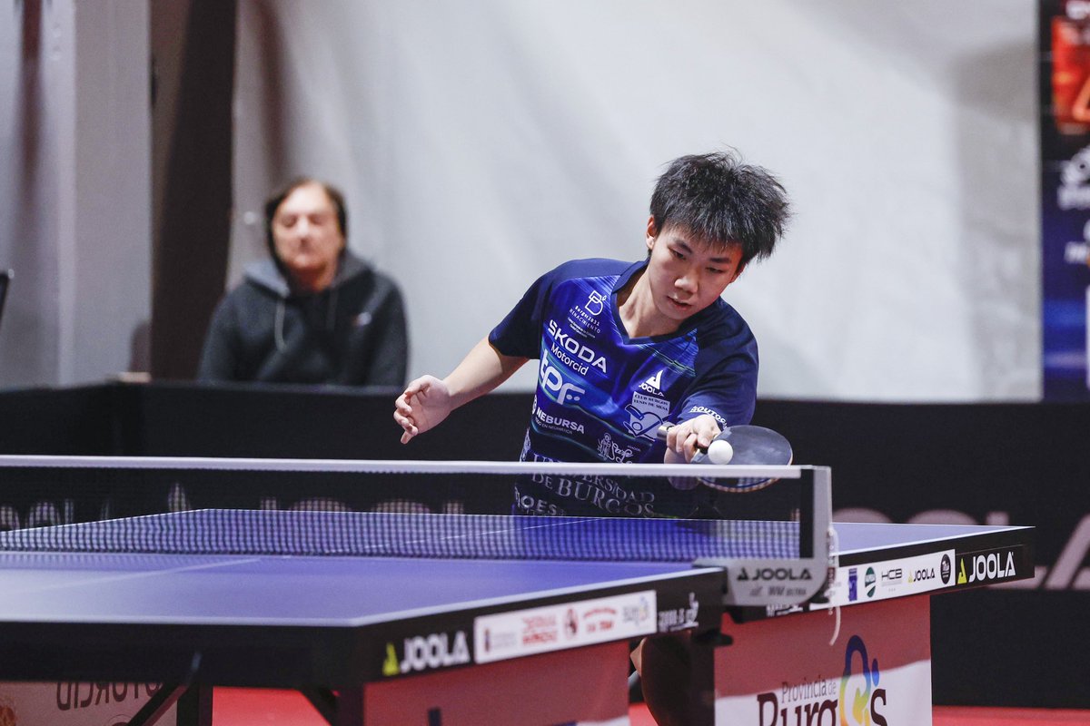 ¡Primeros y a octavos! ☝🏼🇪🇺

Espectacular fin de semana del equipo en Linz 🇦🇹 que con dos burgaleses vuelven de la segunda fase de la Europe Cup con el primer puesto y la clasificación a la fase final.

🆚 TTC Sokah 🇧🇪 3/0 ✅
🆚 CSS Szak 🇷🇴 3/2 ✅
🆚 SPG Linz 🇦🇹 3/1 ✅